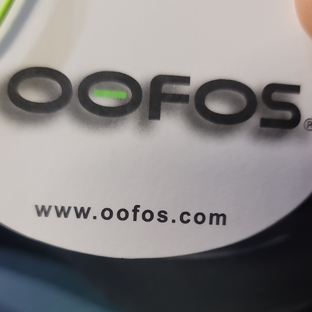 **OOFOS Black Women's Shoes** - Picture 2 of 5